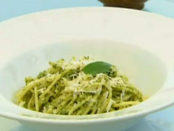 [FOTO] Espaguete ao Molho Pesto